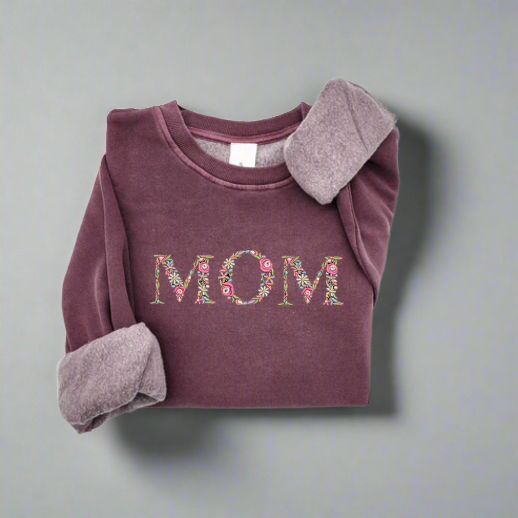 MAMA crewneck